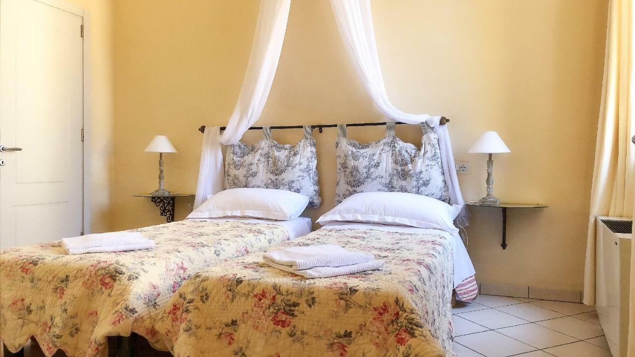 B&B Life Style Novecento Florencia Exterior foto