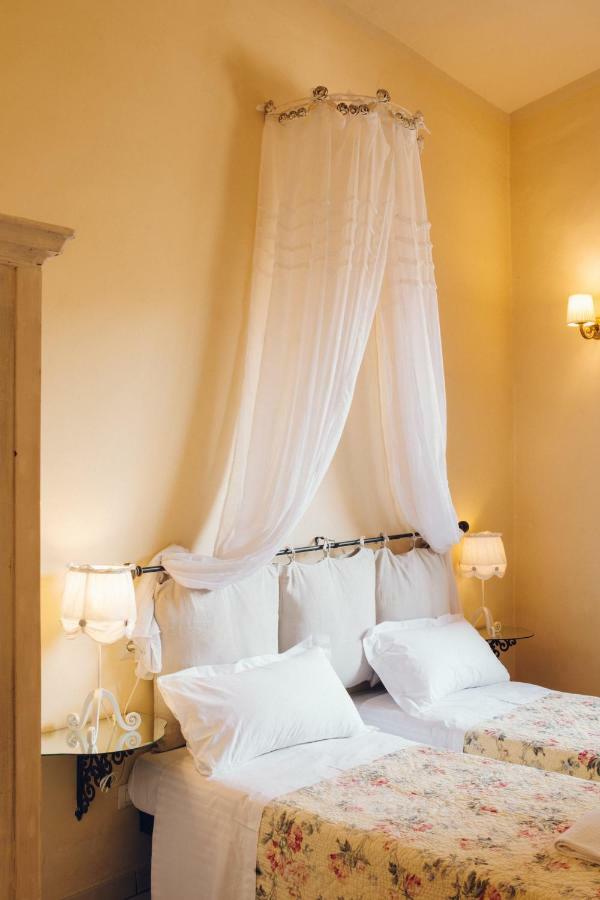B&B Life Style Novecento Florencia Exterior foto